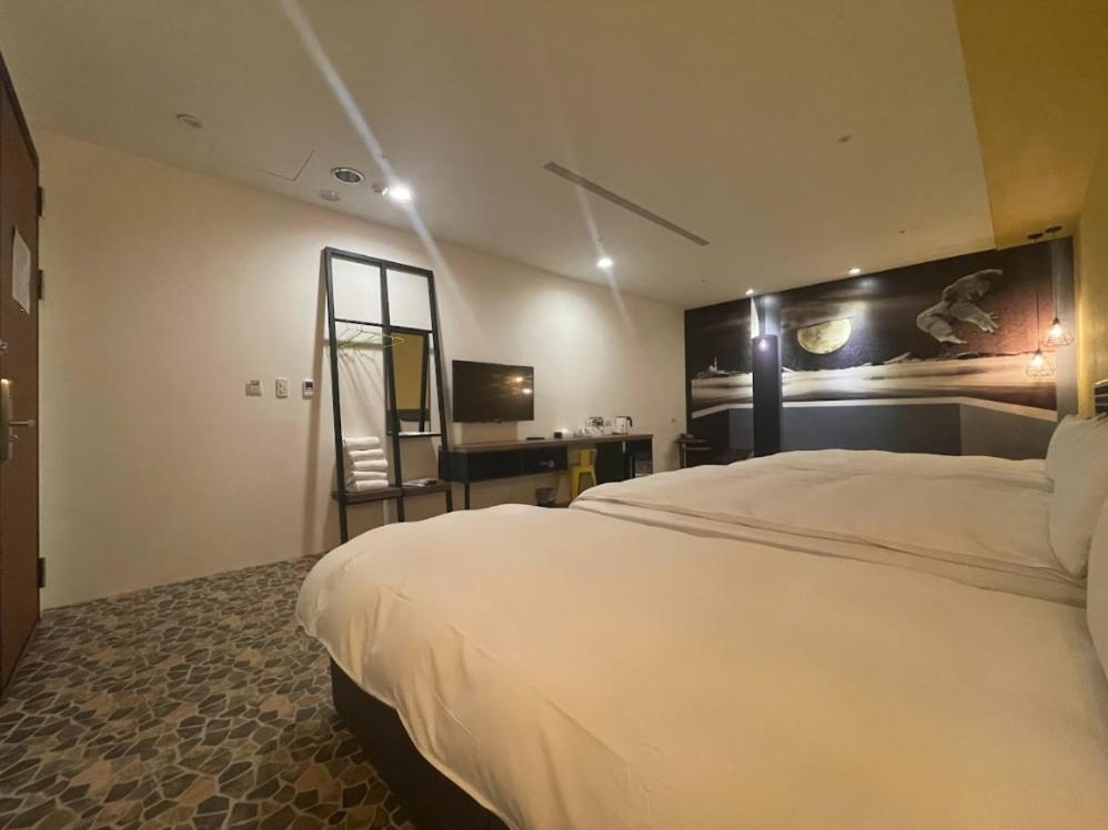 Ningcui Business Hotel Ταϊχούνγκ Δωμάτιο φωτογραφία