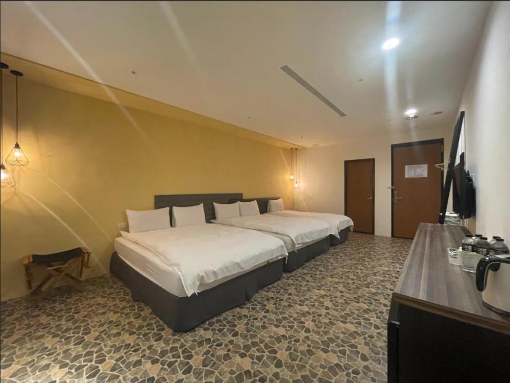 Ningcui Business Hotel Ταϊχούνγκ Δωμάτιο φωτογραφία